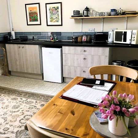 Robeanne House Holiday Accommodation Shiptonthorpe Extérieur photo