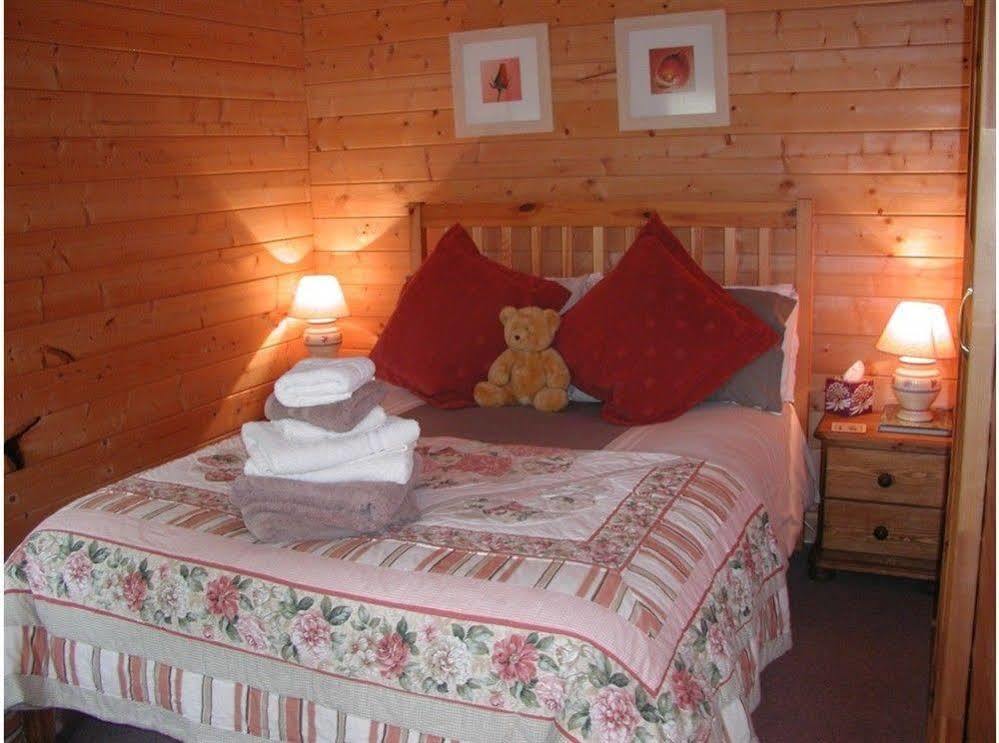Robeanne House Holiday Accommodation Shiptonthorpe Extérieur photo
